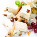 Włoskie wina deserowe: Idealny akcent do spotkań z przyjaciółmi