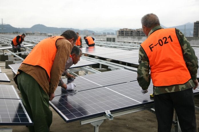 photovoltaic-5020808_1280